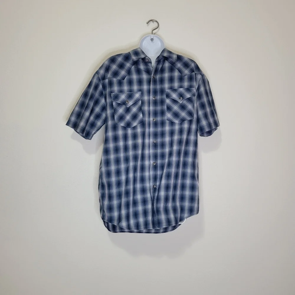 Pendleton blue plaid pearl snaps short sleeves button up